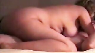 ஒரு இளைஞன் ஒரு அத்தை தமிழ் செக்ஸ் முதிர்ந்த பெண்ணின் வாயை அவனது டிக் மீது வைத்து புணர்கிறான்