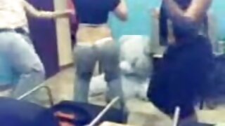 தாடியுடன் இருந்த ஒரு தமிழ் நடிகர் செக்ஸ் வீடியோ இளைஞன் ஒரு பெண்ணை தன்னுடன் குளிர்ச்சியாக உடலுறவு கொள்ள தூண்டினான்